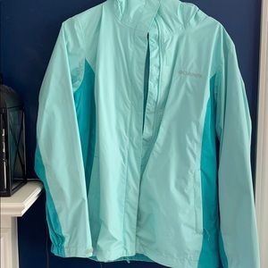 Ladies Columbia Rain jacket